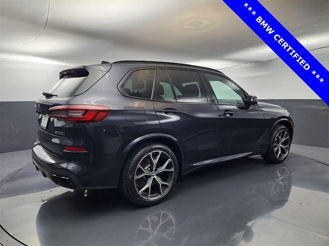 2022 BMW X5 M50i