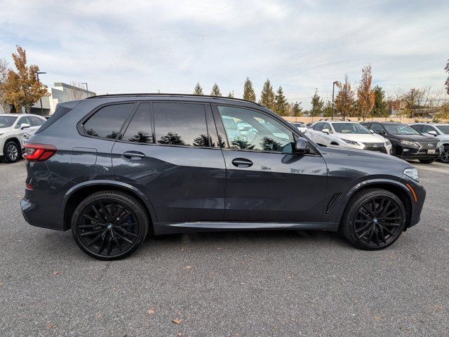 2022 BMW X5 M50i