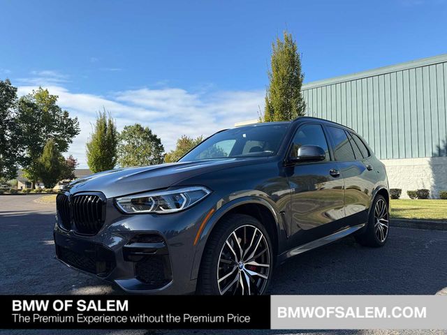 2022 BMW X5 M50i