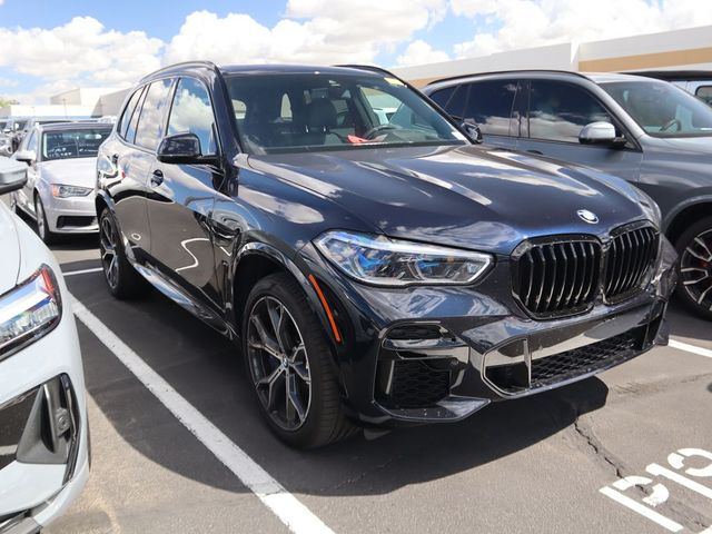 2022 BMW X5 M50i