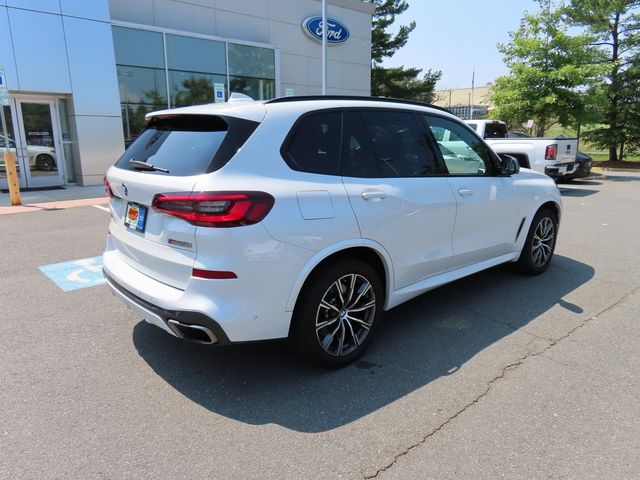 2022 BMW X5 M50i