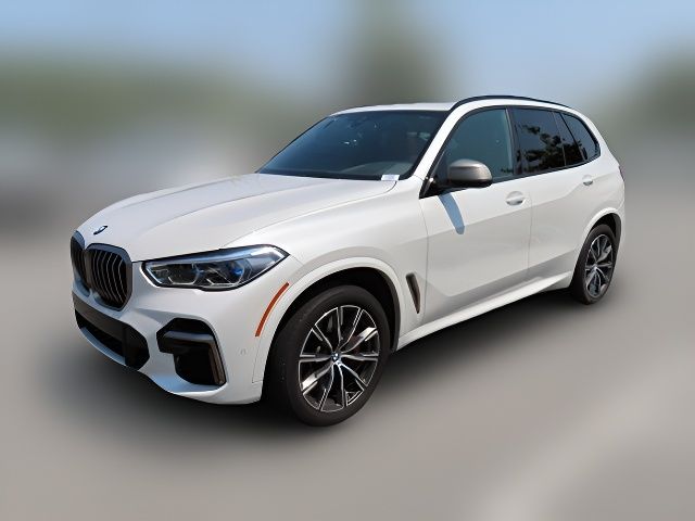 2022 BMW X5 M50i