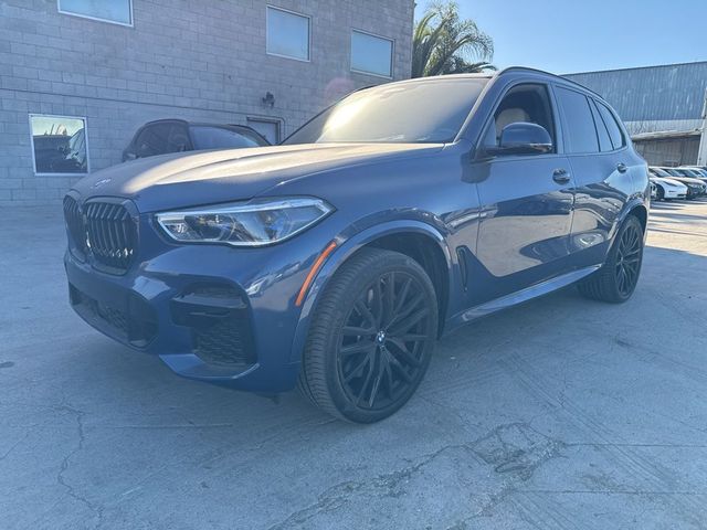 2022 BMW X5 M50i