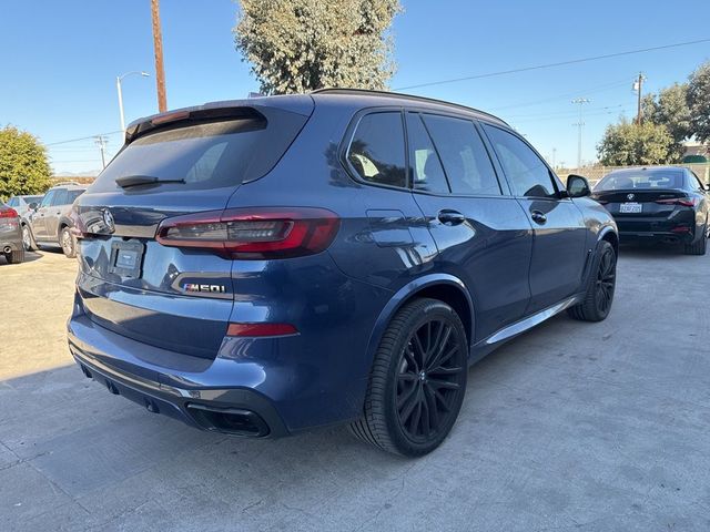 2022 BMW X5 M50i