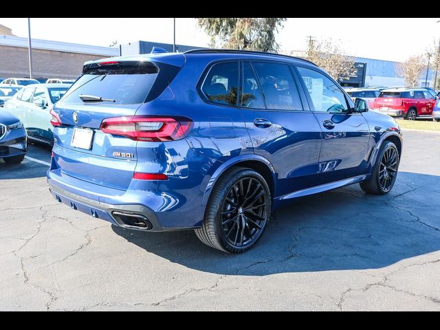 2022 BMW X5 M50i