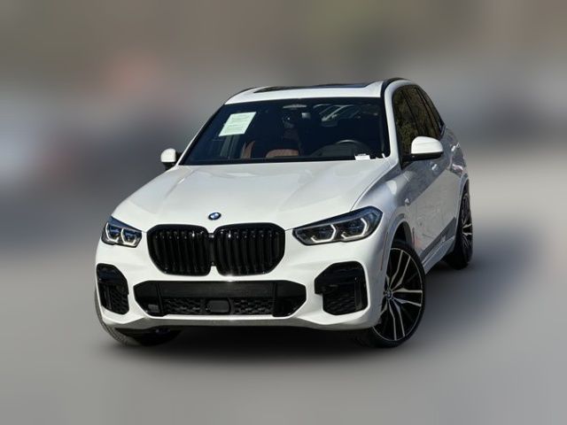 2022 BMW X5 M50i