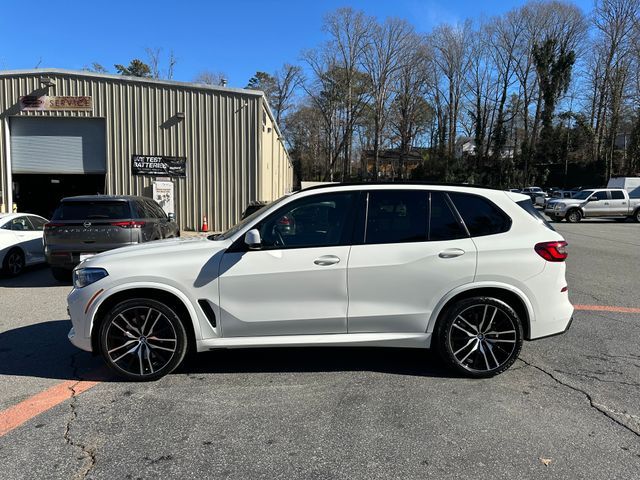 2022 BMW X5 M50i