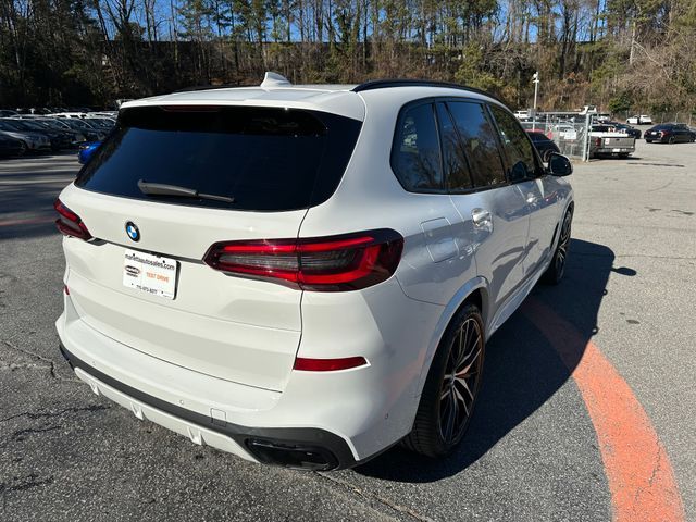 2022 BMW X5 M50i