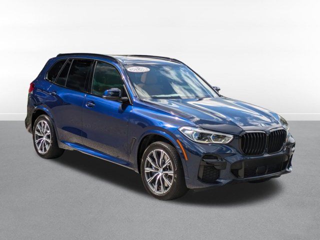 2022 BMW X5 M50i