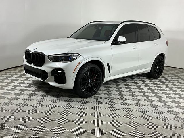 2022 BMW X5 M50i