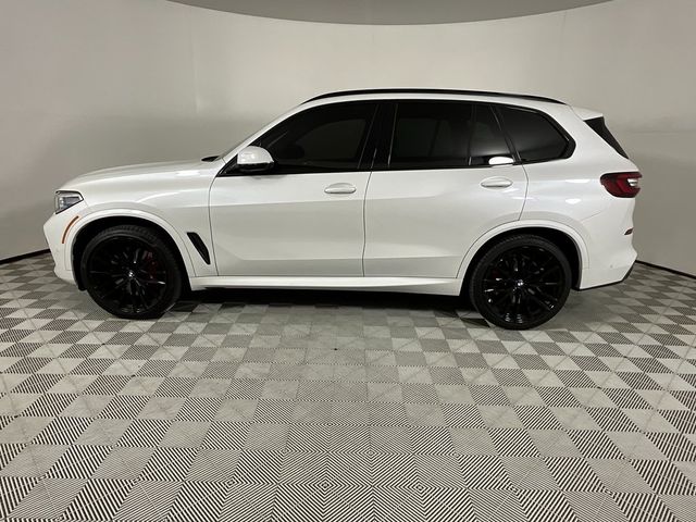 2022 BMW X5 M50i