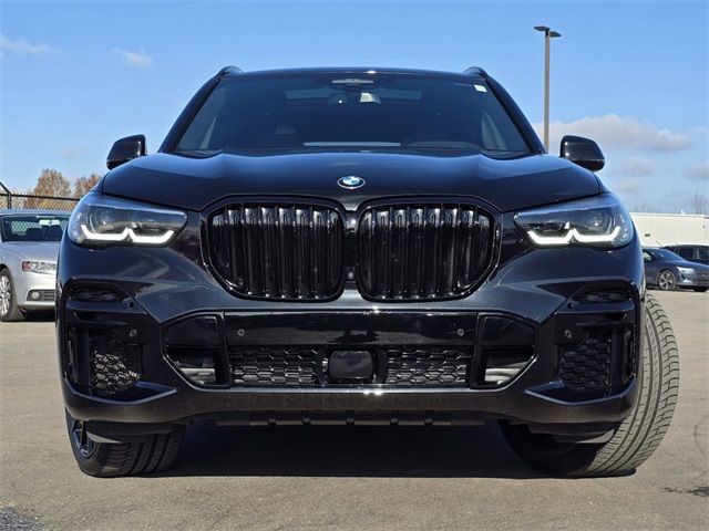 2022 BMW X5 M50i