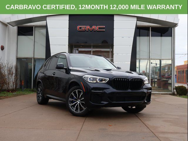 2022 BMW X5 M50i