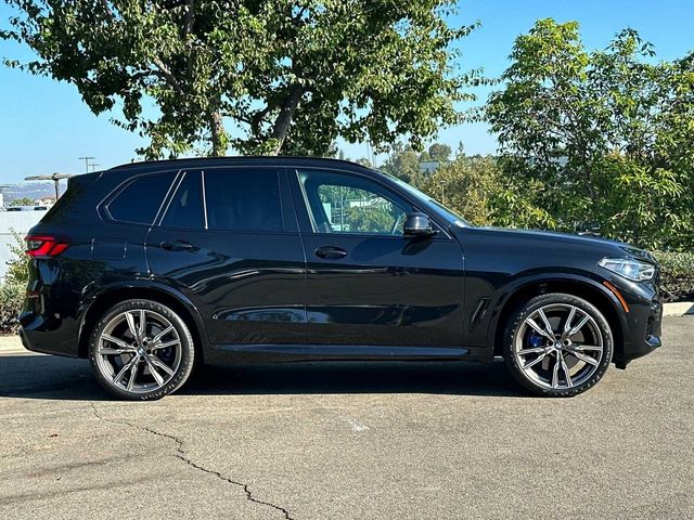 2022 BMW X5 M50i