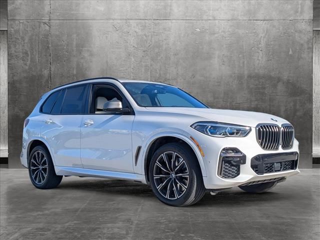 2022 BMW X5 M50i