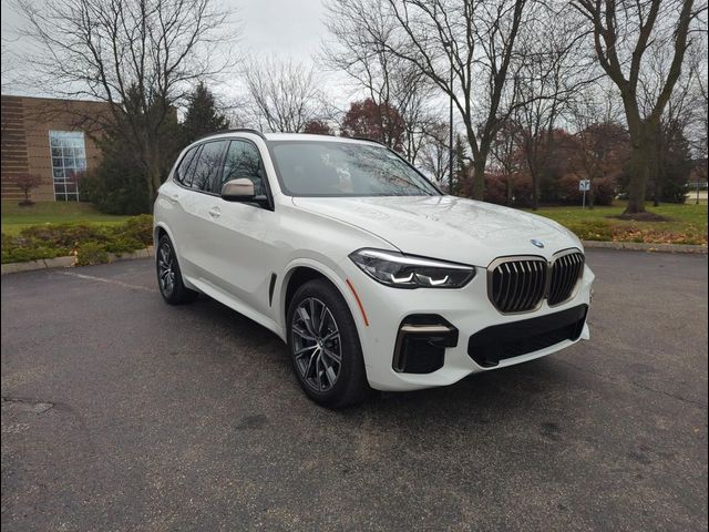 2022 BMW X5 M50i