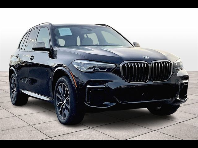 2022 BMW X5 M50i