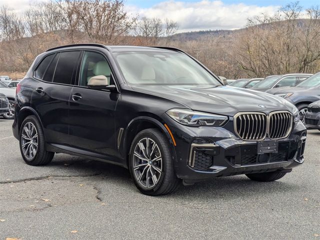 2022 BMW X5 M50i