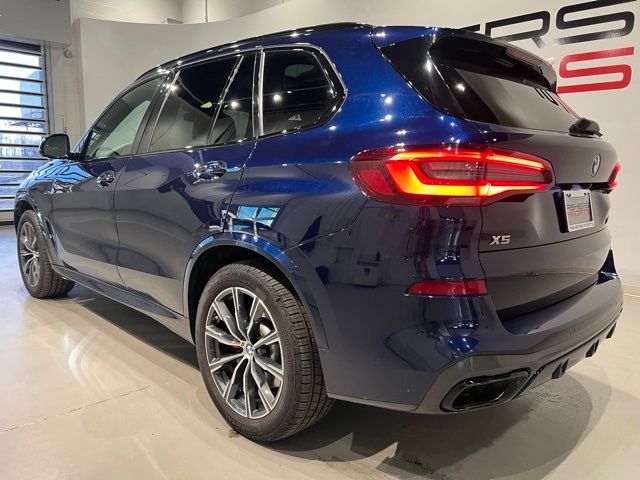 2022 BMW X5 M50i