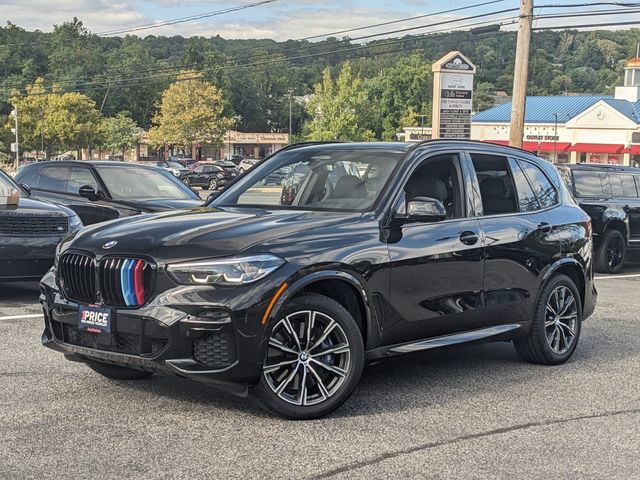 2022 BMW X5 M50i