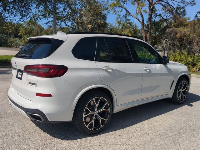 2022 BMW X5 M50i