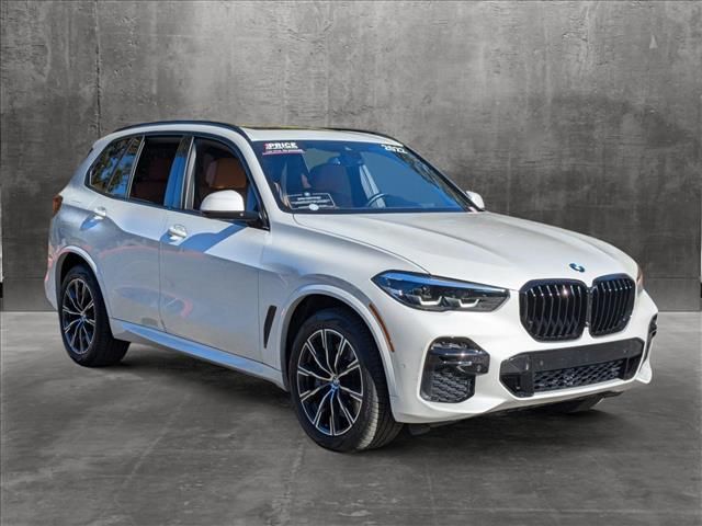 2022 BMW X5 M50i