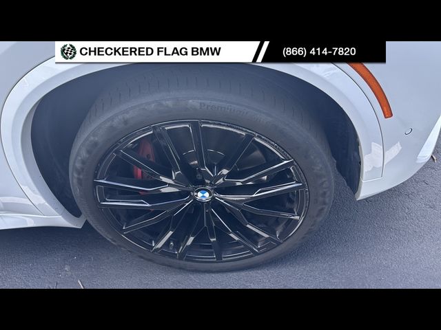 2022 BMW X5 M50i