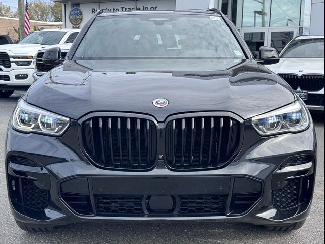 2022 BMW X5 M50i