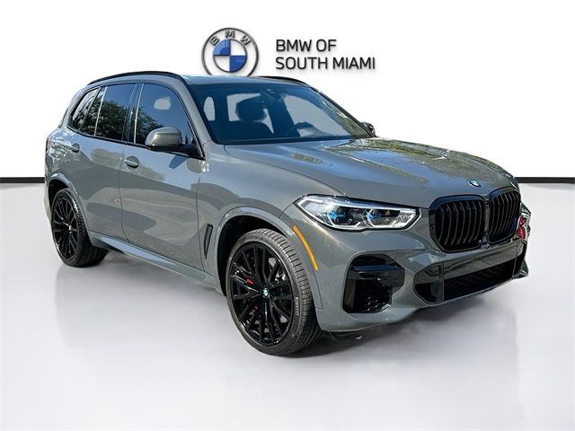 2022 BMW X5 M50i