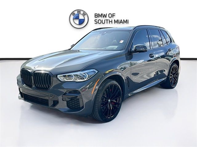 2022 BMW X5 M50i