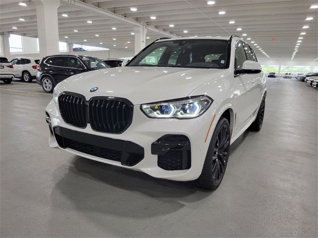 2022 BMW X5 M50i