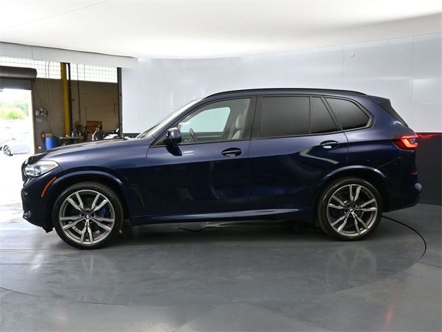 2022 BMW X5 M50i