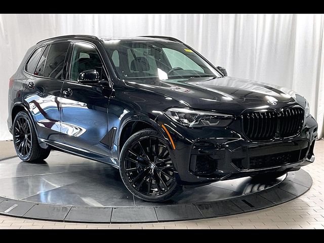 2022 BMW X5 M50i