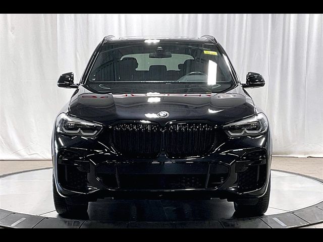 2022 BMW X5 M50i