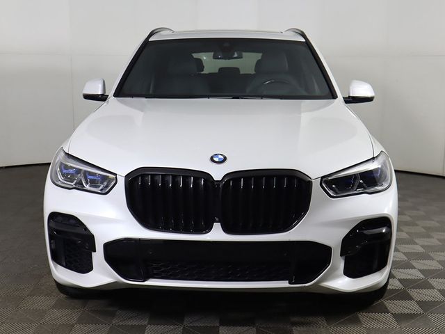 2022 BMW X5 M50i