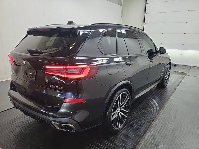 2022 BMW X5 M50i