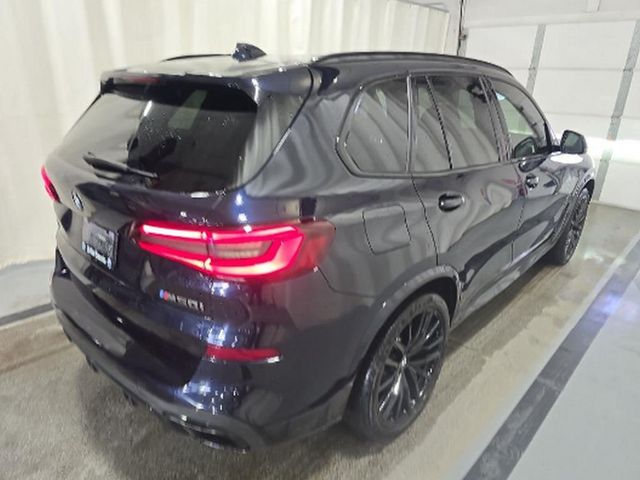 2022 BMW X5 M50i