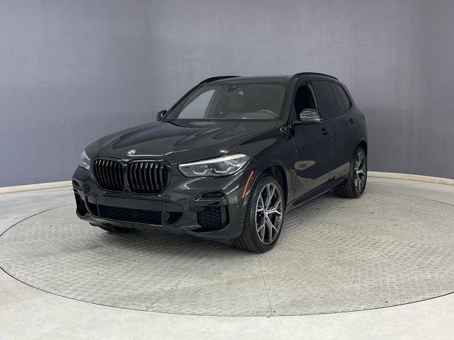 2022 BMW X5 M50i