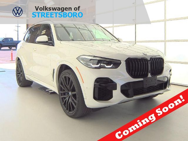 2022 BMW X5 M50i