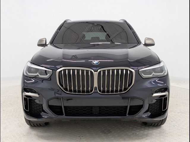 2022 BMW X5 M50i