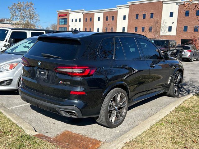 2022 BMW X5 M50i