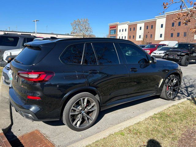 2022 BMW X5 M50i