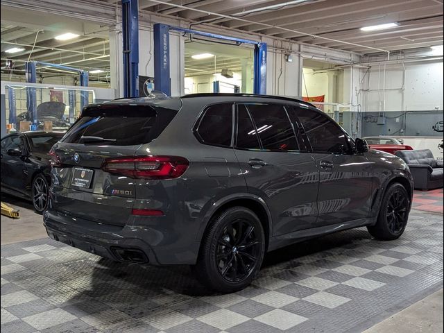 2022 BMW X5 M50i