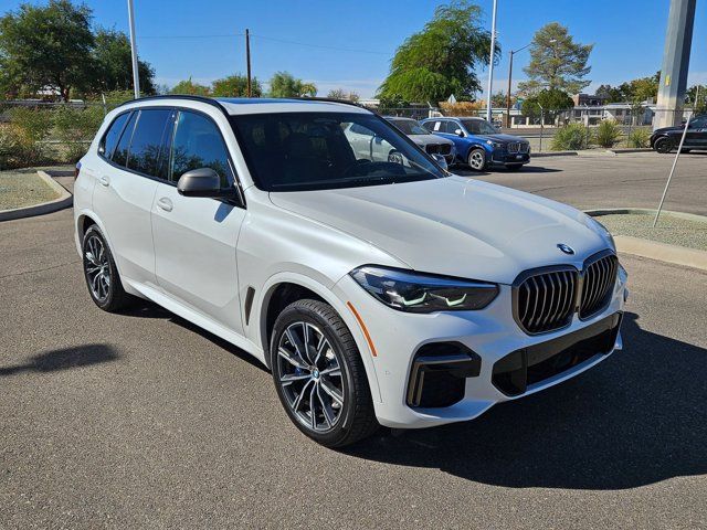 2022 BMW X5 M50i