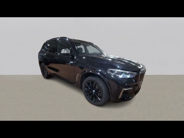 2022 BMW X5 M50i