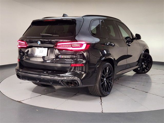 2022 BMW X5 M50i