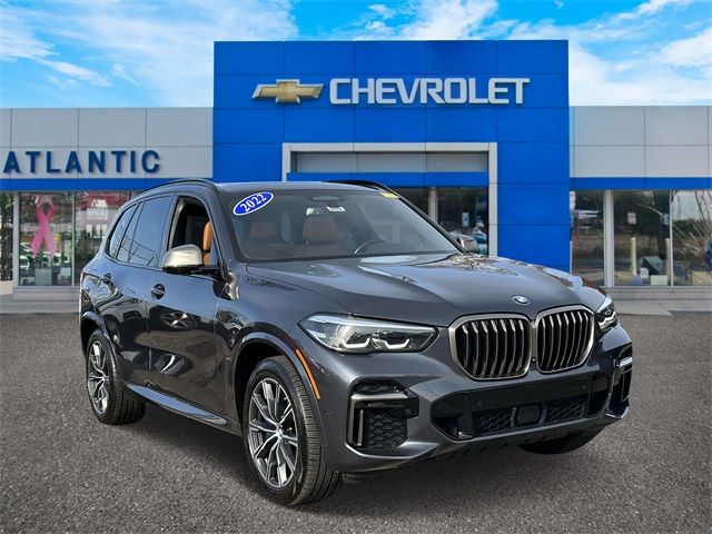 2022 BMW X5 M50i