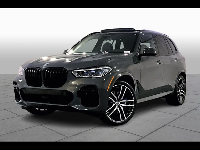 2022 BMW X5 M50i