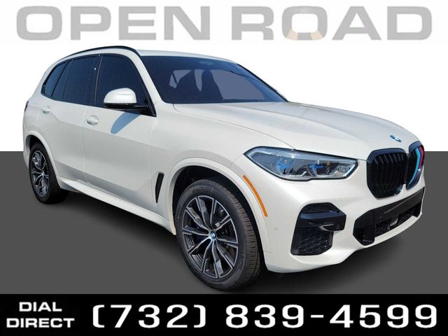 2022 BMW X5 M50i