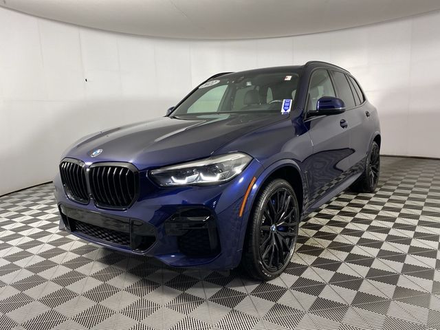 2022 BMW X5 M50i